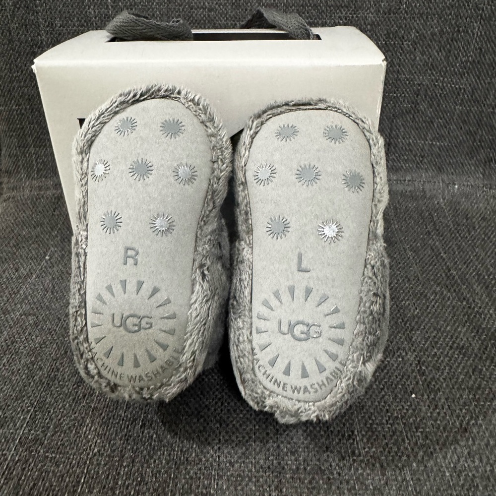 UGG Charcoal Baby Booties - Picture 7 of 8